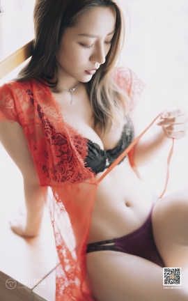 雅拉伊 YaLaYi NO.381 芊芊《红与黑》_丽丝库