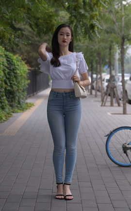 精选街拍作品 NO.1318 一只麋鹿摄影作品 蓝色紧身牛仔裤美女 part1_丽丝库