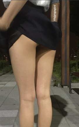 韩国主播瑜伽妹全露SSvip福利私拍_丽丝库