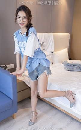 袜啵啵BoBoSocks NO.217 小沫-高跟鞋、皮鞋、短肉丝、自然穿脏白棉袜（花絮版）_丽丝库