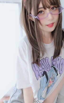 白银81-宅家女友