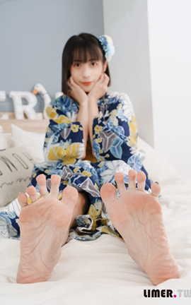 Limerence原创 NO.042 日本妹子子 超敏感脚脚初次被TK_丽丝库