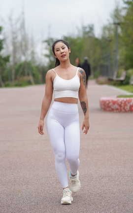 精选街拍作品 NO.0383 EVA街拍作品 白色紧身瑜伽裤 part5_丽丝库