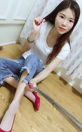 蕾蕾短丝套图-冷曼曼_丽丝库