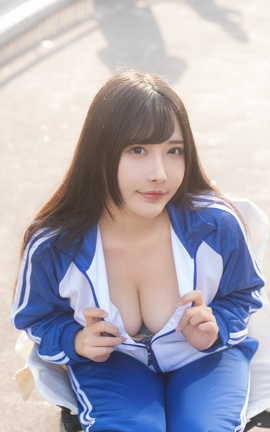 b站up主 糖果果Candy 舰长包 part6_丽丝库