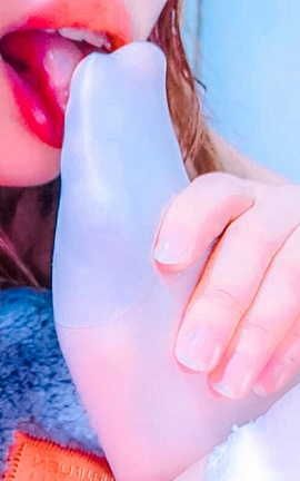 PR社镜颜欢-跪下来，舔我的脚_丽丝库