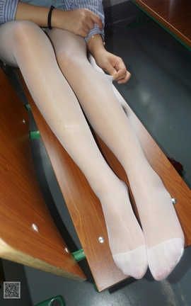 妖精视觉 No.049 苏苏 白丝袜一步裙（上篇）_丽丝库