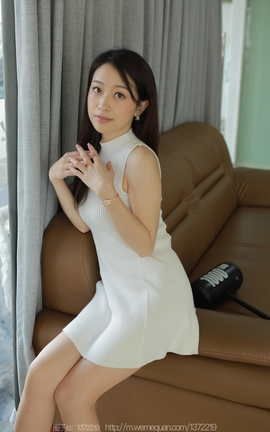 异思趣向IESS  2023.07.17 丝享家 1482 小婕《可爱白月光》_丽丝库