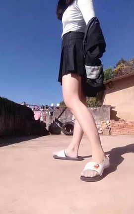 聊骚-漂流瓶 微信聊的南方妹子喜欢被各种侮辱，欢迎评论_丽丝库