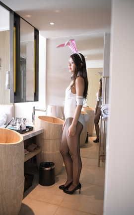 精选街拍作品 NO.0254 魂魂大理旅拍 第三篇 白色梦境 part2_丽丝库