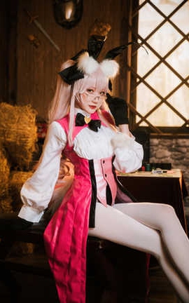 瓜希酱 高扬斯卡娅_丽丝库