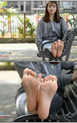 ecolog美足视频 小雅美丽裸足视频来袭[1920X1080][6分59秒]_丽丝库