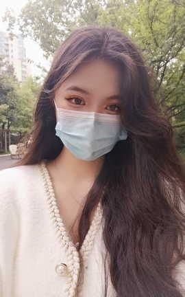 甄选系列 Twitter 小琳的碎碎念 xiaolinlin32100_丽丝库