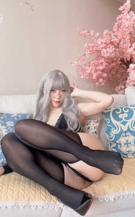 Money冷冷 吊带高叉_丽丝库