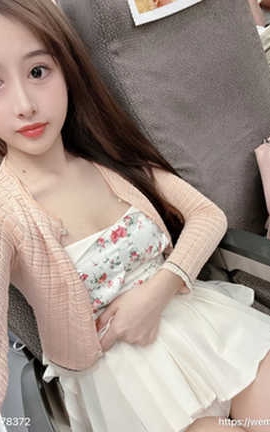 小萌子 - 高铁上_丽丝库