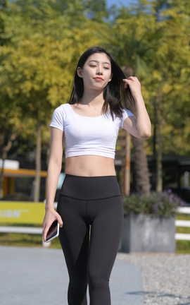 精选街拍作品 NO.0404 红石街拍作品 黑色瑜伽裤女孩 part3_丽丝库