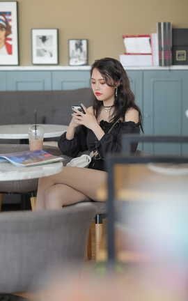 精选街拍作品 NO.0357 凯恩魔BUY大赛作品 黑色热裤美腿小姐姐 part1_丽丝库