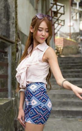 台湾网美 Wangmei [外拍] 寶藏巖 MD 小雪#0099_丽丝库