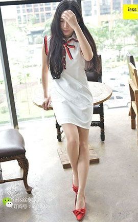 异思趣向IESS美足写真 丝享家044 文欣《放开那只小红鞋，让我来！》