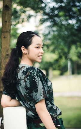 爱露出全站付费资源-丝袜美女  很萌很漂亮的妹子_丽丝库