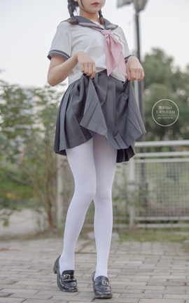 森萝财团 有料 006 依依 户外白丝JK制服_丽丝库