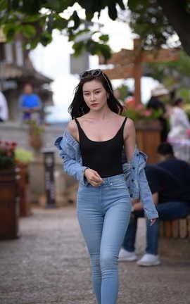 精选街拍作品 NO.0257 魂魂大理旅拍 第四篇 不安的灵魂 part1_丽丝库