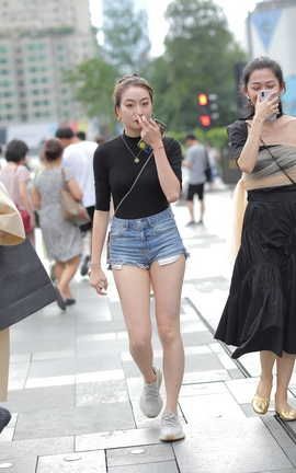 精选街拍作品 NO.1268 凯恩街拍作品 热裤美背_丽丝库