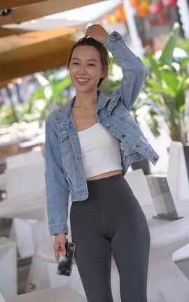 精选街拍作品 NO.1367 一始街拍作品 爱过你这件事 part4_丽丝库