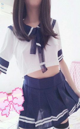 网络福利图-（萝莉）超级可爱的懒熊5.14VIP视频图套