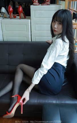 异思趣向IESS  2023.08.06 丝享家 1499 团团《光影交错》_丽丝库