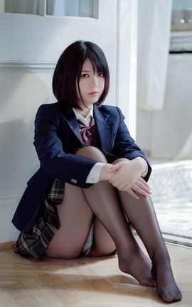 半半子BANBANKO-彼女の制服姿が好き_丽丝库