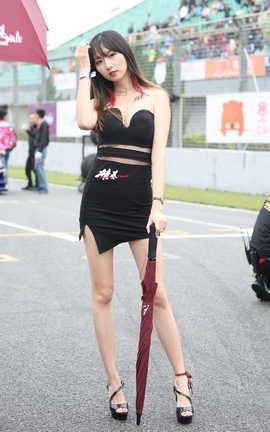 精选街拍作品 NO.1047 Kol街拍作品 极品美腿玩几年 part1_丽丝库