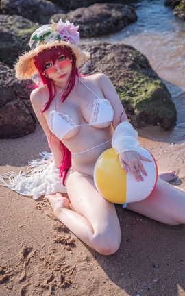 阿日日-絮库夫泳装_丽丝库