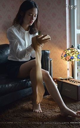 异思趣向IESS美足写真 丝足便当100 《从零开始》小六