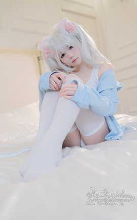 咬一口兔娘 做你的小猫咪