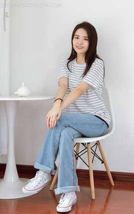 物恋传媒 NO.1051 然然-夏日暖阳_丽丝库