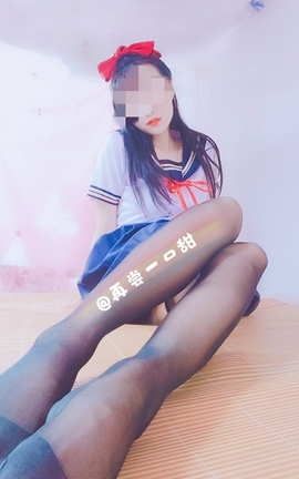 推特 高颜值账号 美腿美胸再尝一口甜_丽丝库