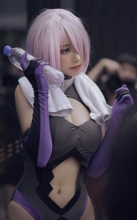 菌烨tako-玛修·基列莱特_丽丝库