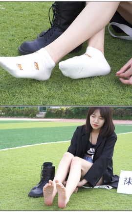 袜啵啵BoBoSocks NO.010 小甜豆-马丁靴白色短棉袜裸足[1920X1080][]_丽丝库